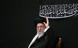 খামেনির ভেরিফাইড এক্স অ্যাকাউন্ট থেকে হটাৎ পোস্ট