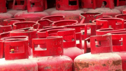 এলপি গ্যাসের দাম নতুন মূল্য প্রস্তাব নিয়ে চাঞ্চল্য