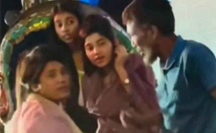 রিকশায় বসা তরুণীর সঙ্গে ঘটে গেল চাঞ্চল্যকর ছিনতাই