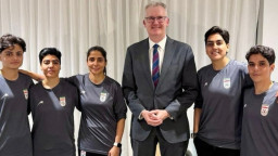 ৫ ফুটবলারকে আশ্রয় দিল অস্ট্রেলিয়া