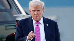 হরমুজ প্রণালি দখলের বিষয়ে যা বললেন ট্রাম্প