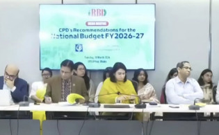 অর্থনীতিতে স্থিতিশীলতা ফেরাতে বাজেটে বিশেষ পদক্ষেপের আহ্বান