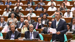 জাতীয় সংসদে প্রধানমন্ত্রীর সারিতে জায়গা পেলেন যারা