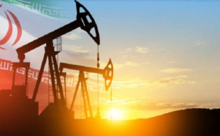 ইরানি তেলের ওপর ট্রাম্পের নিষেধাজ্ঞা প্রত্যাহার, যা বলছে ইরান