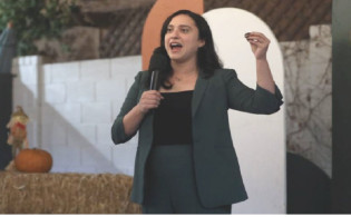 ‘হোয়াইট হাউস চালাচ্ছে একজন উন্মাদ স্বৈরাচারী’