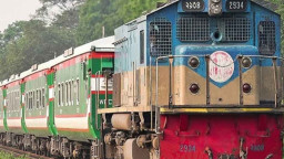 ঈদের রাতে ট্র্যাজেডি, সারাদেশের রেল যোগাযোগ বন্ধ