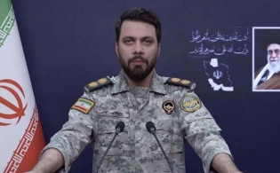 মার্কিন বাহিনীকে অচল করে দেওয়ার হুমকি ইরানের