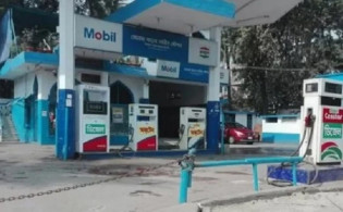 ৮ জেলায় অনির্দিষ্টকালের জন্য তেল সরবরাহ বন্ধ