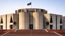 ১৩ দিনের বিরতি দিয়ে আজ ফের বসছে সংসদ অধিবেশন