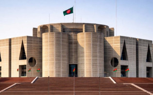 ১৩ দিনের বিরতি দিয়ে আজ ফের বসছে সংসদ অধিবেশন