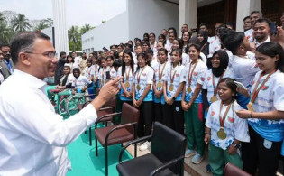 শুধু পড়াশোনা নয়, খেলাধুলাও বাধ্যতামূলক—শিক্ষায় নতুন যুগ