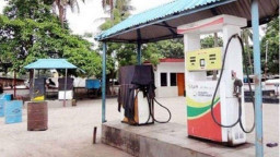 অনির্দিষ্টকালের বন্ধ সব পেট্রোল পাম্প