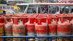 এলপি গ্যাস সিলিন্ডারের নতুন মূল্য নির্ধারণ