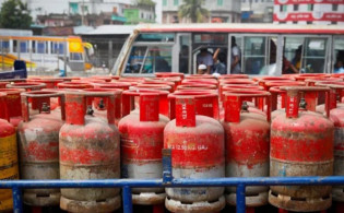 এলপি গ্যাস সিলিন্ডারের নতুন মূল্য নির্ধারণ