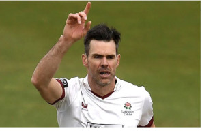 রেকর্ড ছুঁয়ে মৌসুম শুরু ৪৩ বছরের তরুণ অ্যান্ডারসনের