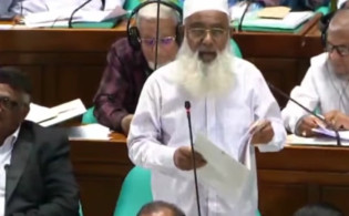 সড়ক মন্ত্রীকে তুলোধুনো করলেন কুমিল্লার এমপি