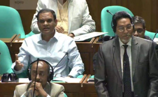 চাকরির বয়স বাড়ানোর বিল পাসে চিফ হুইপের বিস্ফোরক মন্তব্য