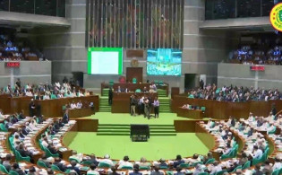 সরকারি চাকরিতে প্রবেশের বয়স নির্ধারণ করে সংসদে বিল পাশ