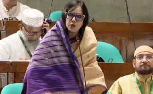 সংসদে নীরব, ফেসবুকে সরব রুমিন ফারহানা