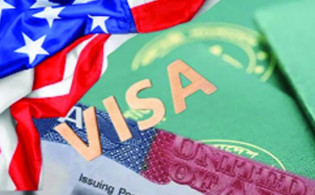 যুক্তরাষ্ট্রের ভিসাধারীদের জন্য দুঃসংবাদ