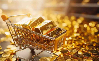 ২৪ ঘণ্টায় সোনার দামে বড় পতন