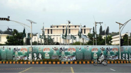 ২ দিনের ছুটি ঘোষণা, নেপথ্যে বড় কূটনৈতিক বৈঠক