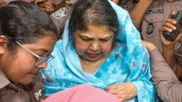 কারামুক্ত হলেন শিরীন শারমিন চৌধুরী