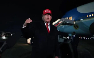 হরমুজ প্রণালি ঘিরে ট্রাম্পের কঠোর বার্তা