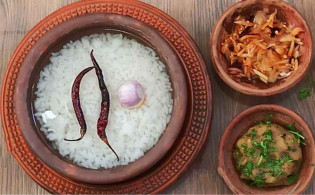 গরমে পান্তা ভাত খাওয়ার ১০ উপকারিতা