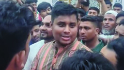 সৌজন্য সাক্ষাৎ না গোপন রাজনীতি প্রশ্নের ঝড়ে হাসনাত আবদুল্লাহ