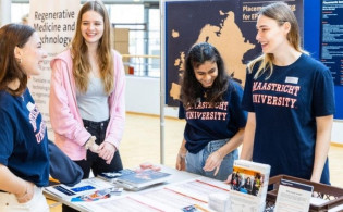 মাস্টার্স করতে চান ফ্রি? নেদারল্যান্ডসে স্কলারশিপ ঘোষণা