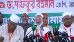 ‘জ্বালানিমন্ত্রী এমনভাবে বিবৃতি দেন যেন তেলের ওপর দেশ ভাসছে’