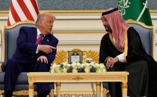 তিন ইস্যুতে ট্রাম্পের ওপর সৌদি আরবের ব্যাপক চাপ