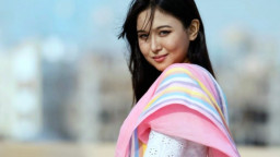 সংরক্ষিত আসনে অভিনেত্রী চমকের চমক!