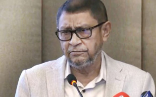 খালেদা জিয়ার গৃহপরিচারিকার স্বজনকে দেখতে ঢামেকে স্বাস্থ্যমন্ত্রী