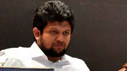 হাসিনা আমলের কাজ চালিয়ে যাওয়ার পক্ষে মাহফুজ আলম