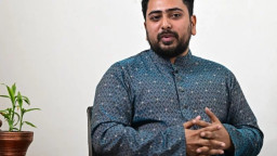 ২ মাসেই ধস! সরকারের জনপ্রিয়তা নিয়ে বড় দাবি