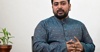 ২ মাসেই ধস! সরকারের জনপ্রিয়তা নিয়ে বড় দাবি