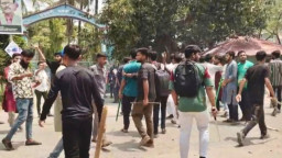 ক্যাম্পাসে হঠাৎ উত্তেজনা—ছাত্রদল-শিবির সংঘর্ষে আতঙ্ক!