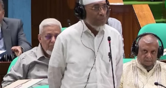 লুৎফুজ্জামান বাবর-এর বক্তব্যকে ঘিরে সংসদে বিভ্রান্তি