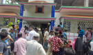 এক পরিবারের ৫ জনকে গলা কেটে হ/ত্যা