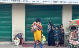 সব ধরনের বাস চলাচল বন্ধ!