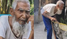 ১০৪ বছরের বৃদ্ধ বাবাকে বাড়ি থেকে বের করে দিলেন ছেলে