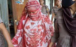 ‘ভাবনাকে একা সাজিয়ে আদালতে নিয়ে আসেন ফুফু’