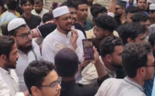 নাসীরুদ্দীন পাটওয়ারীর ওপর হামলা