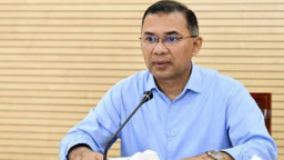 ক্ষুব্ধ প্রধানমন্ত্রী, ৪৮ ঘণ্টার আল্টিমেটাম ৬ কর্মকর্তাকে