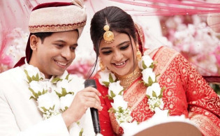 দীপ্তির জন্মের ৬ বছর আগেই এসএসসি পাশ করেছেন তার স্বামী