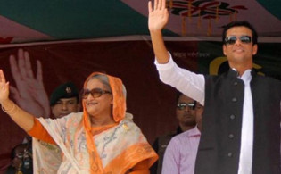 অবসরের গুঞ্জনে মুখ খুললেন শেখ হাসিনা