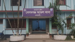 সাবেক স্বামীর মেসেজে প্রা/ণ গেল গৃহবধূর