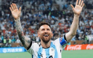 ২১ বছরেও ইংলিশ পরীক্ষায় বসতে পারেননি মেসি